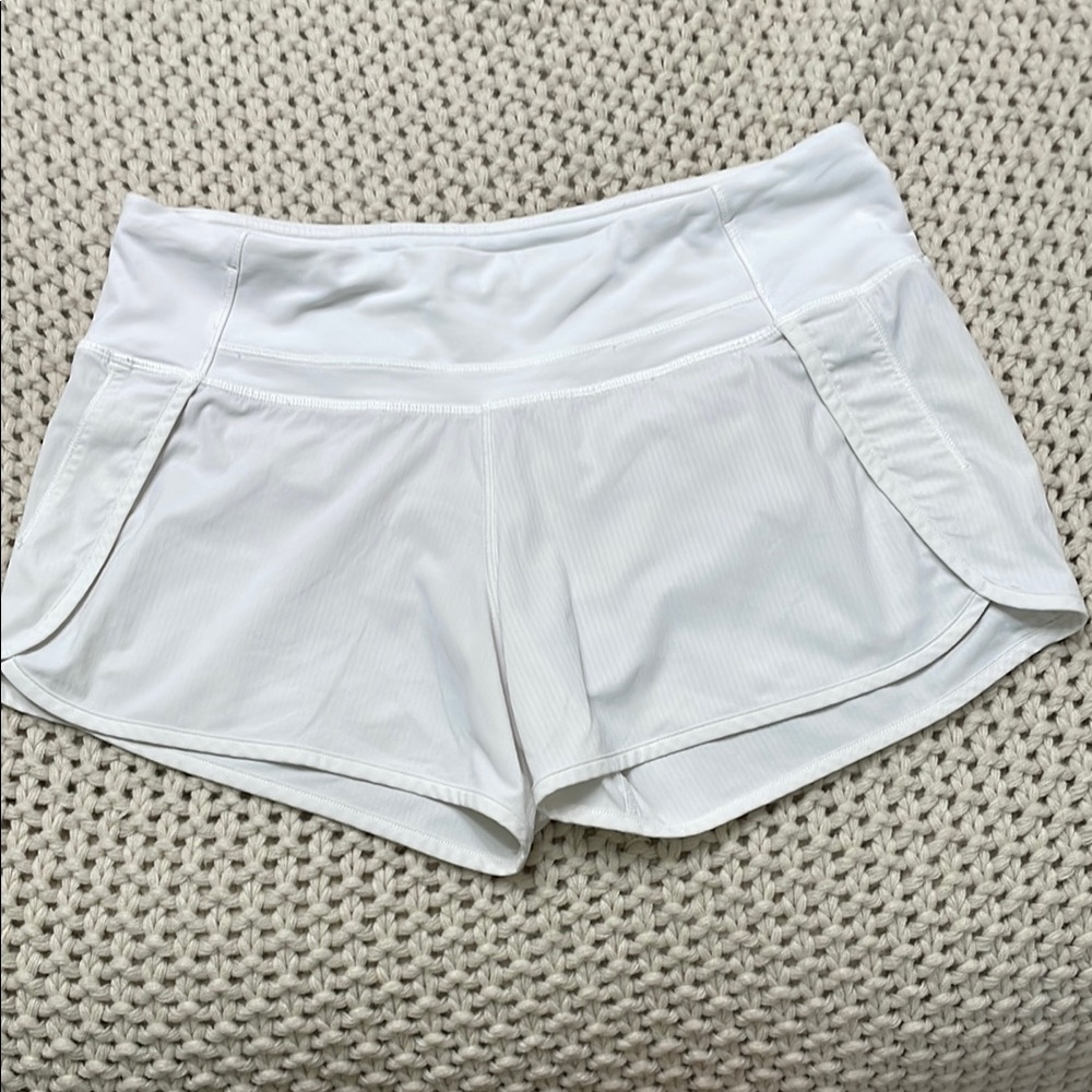 lululemon shorts size 6